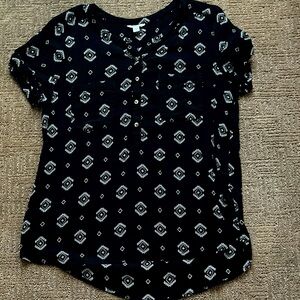 Sonoma Black and White Geometric Blouse ($3 only when bundled)